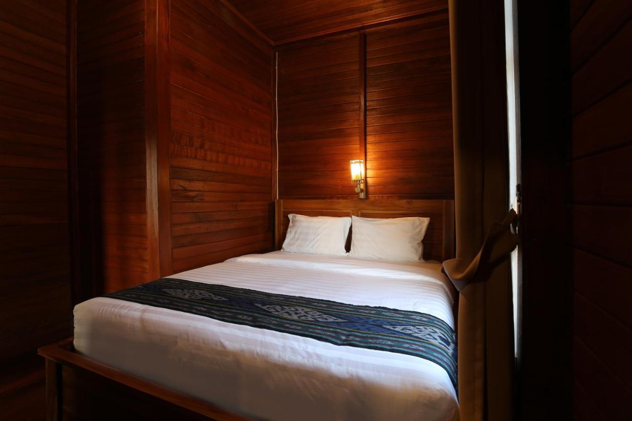 Azana Essence Villa Tabitha Lombok Bumbang エクステリア 写真