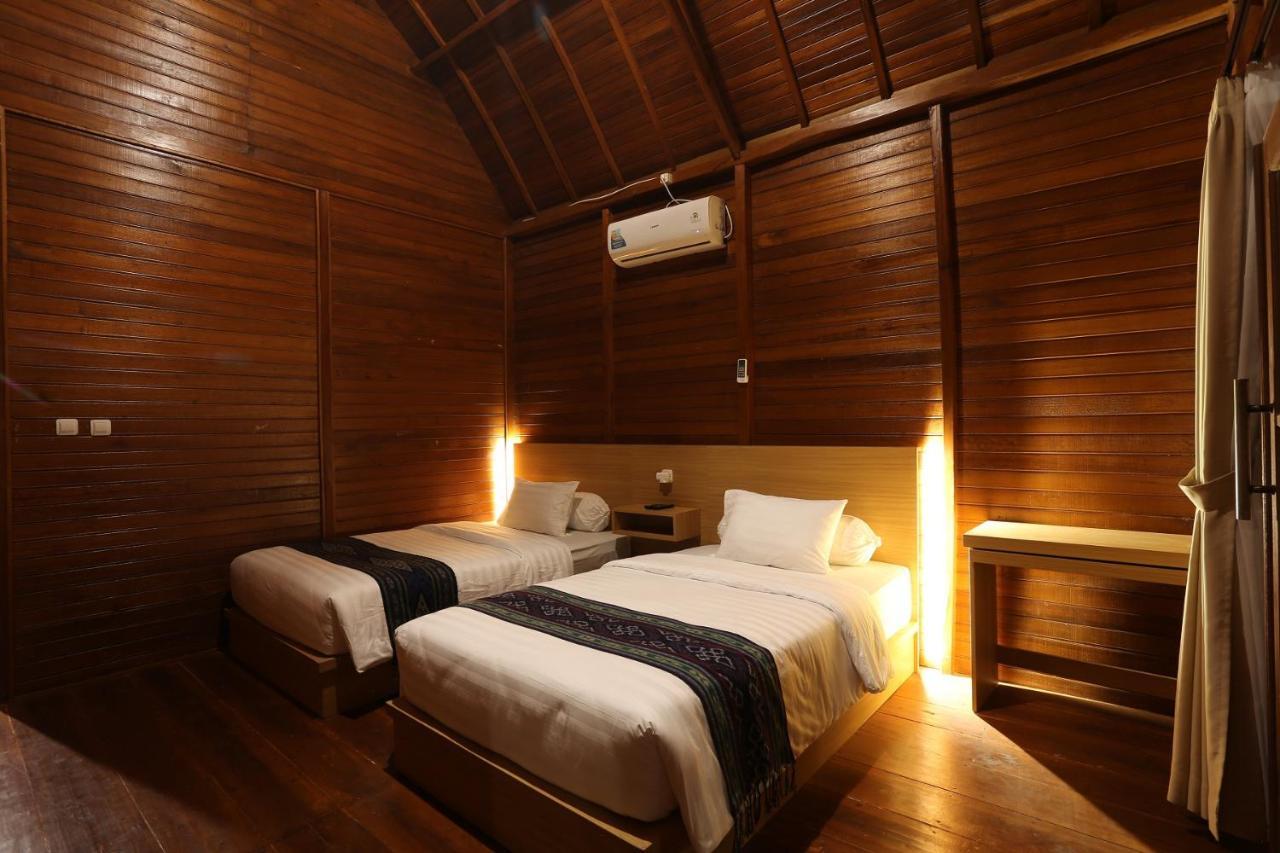 Azana Essence Villa Tabitha Lombok Bumbang エクステリア 写真